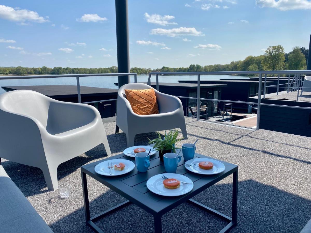 Middelaar Houseboat Met Dakterras Mookerplas מראה חיצוני תמונה